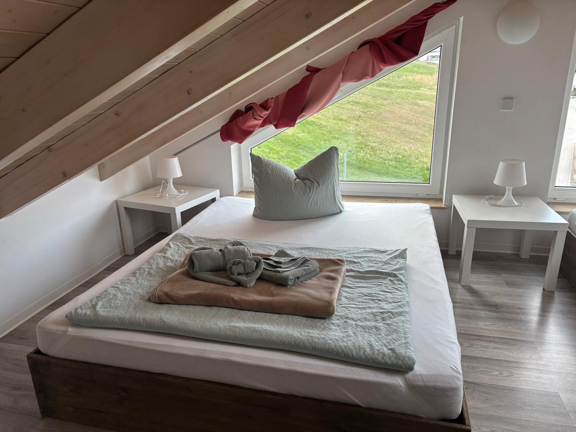 Ferienwohnung Mit Sauna -Marina Muecheln Geiseltalsee Mucheln Exterior foto